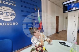 Национален пресклуб на БТА Хасково - списание ЛИК - представяне - Силвия Предова