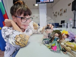 Национален пресклуб на БТА Хасково - списание ЛИК - представяне - Силвия Предова