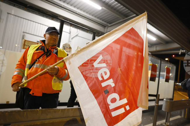 Стачка на служители от публичния сектор ще обхване Германия идната седмица, обявиха германски синдикати