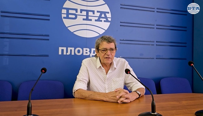 Благословени са хората, които умеят да играят комедия, каза актьорът Петър Тосков в Пловдив