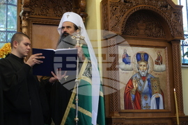 Празнична Света литургия - Патриарх Даниил
