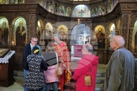 Търговище - храм „Св. Йоан Рилски“ - неделна служба