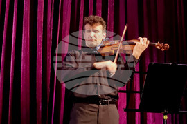 Централен военен клуб - Светлин Русев - концерт