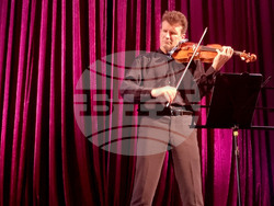 Централен военен клуб - Светлин Русев - концерт