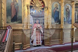 Ловеч - храм „Света Троица” - Ловчански митрополит Гавриил - служба