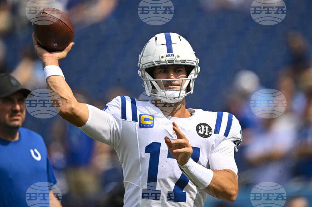 Colts Titans Football