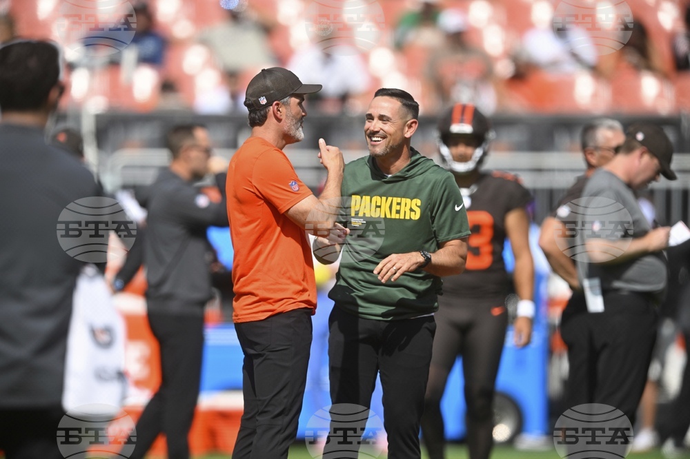 Packers Browns Football