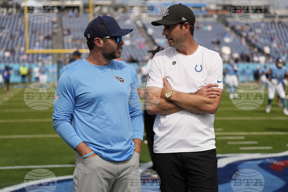 Colts Titans Football