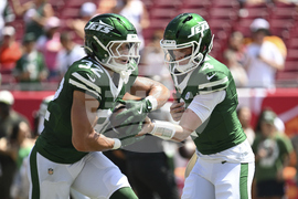 Jets Buccaneers Football