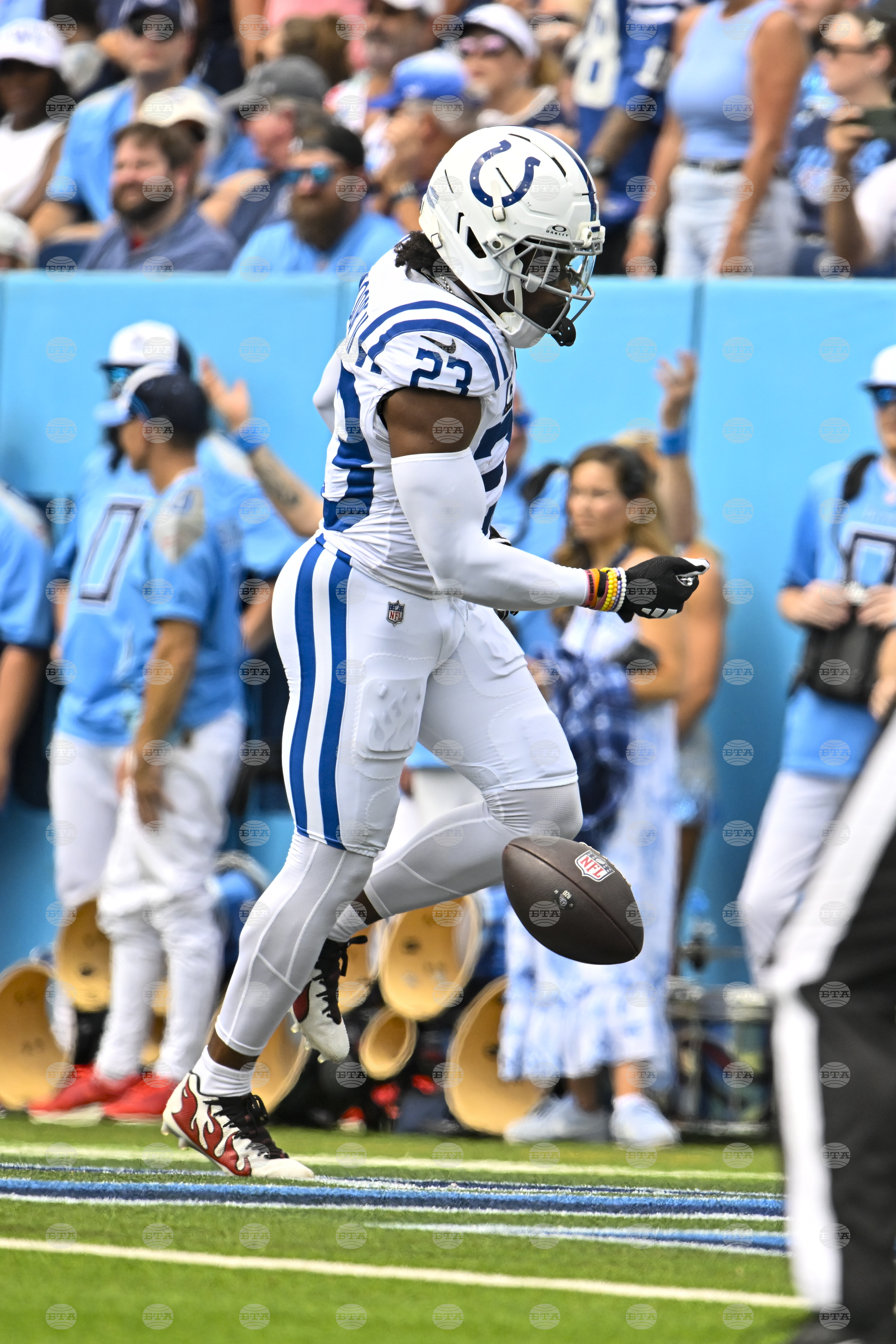 Colts Titans Football