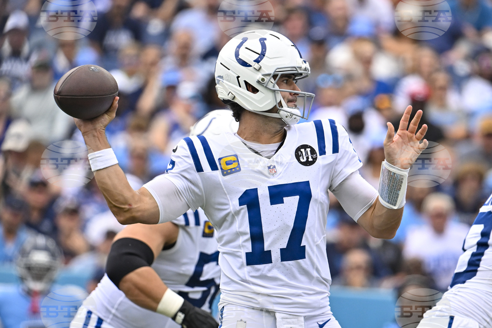 Colts Titans Football