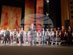 Търговище - фолклорен клуб „Омая“ - концерт-спектакъл