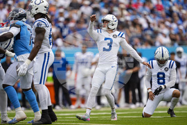 Colts Titans Football