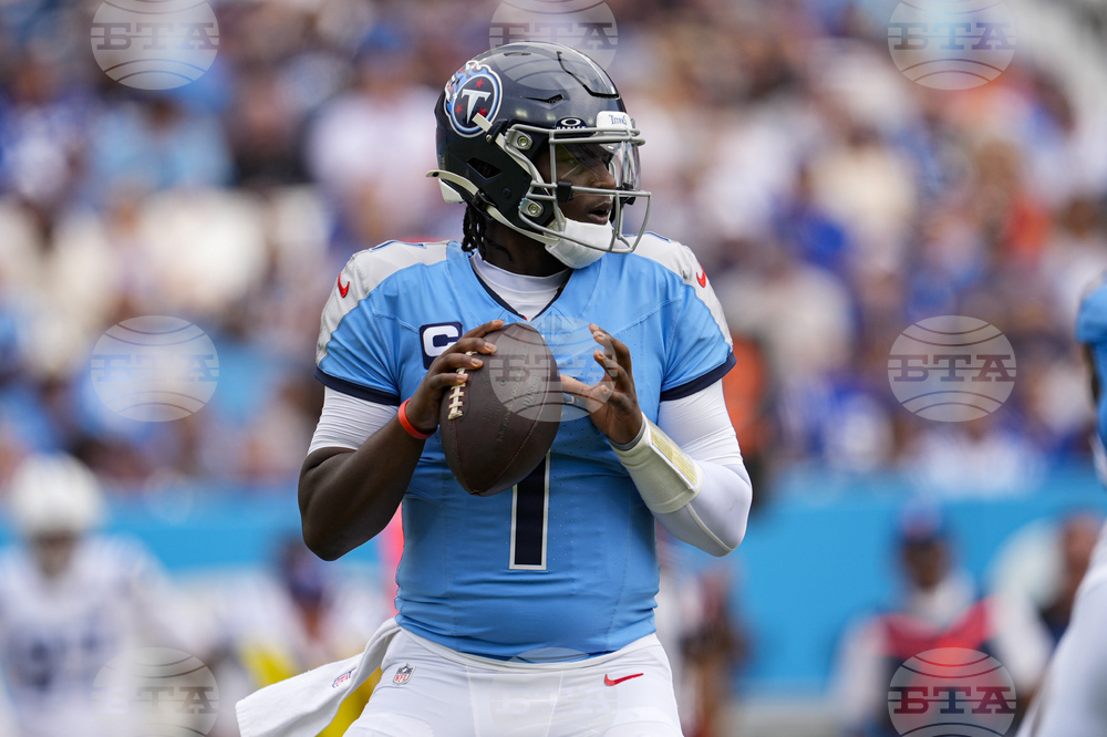 Colts Titans Football