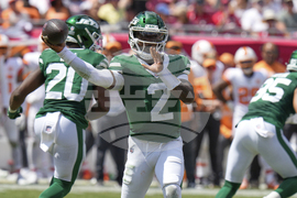 Jets Buccaneers Football