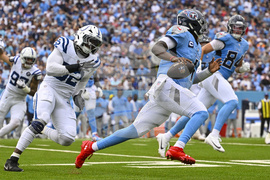 Colts Titans Football