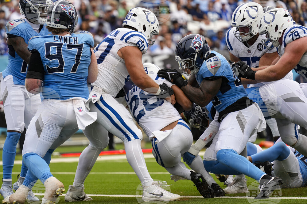 Colts Titans Football