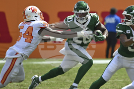 Jets Buccaneers Football