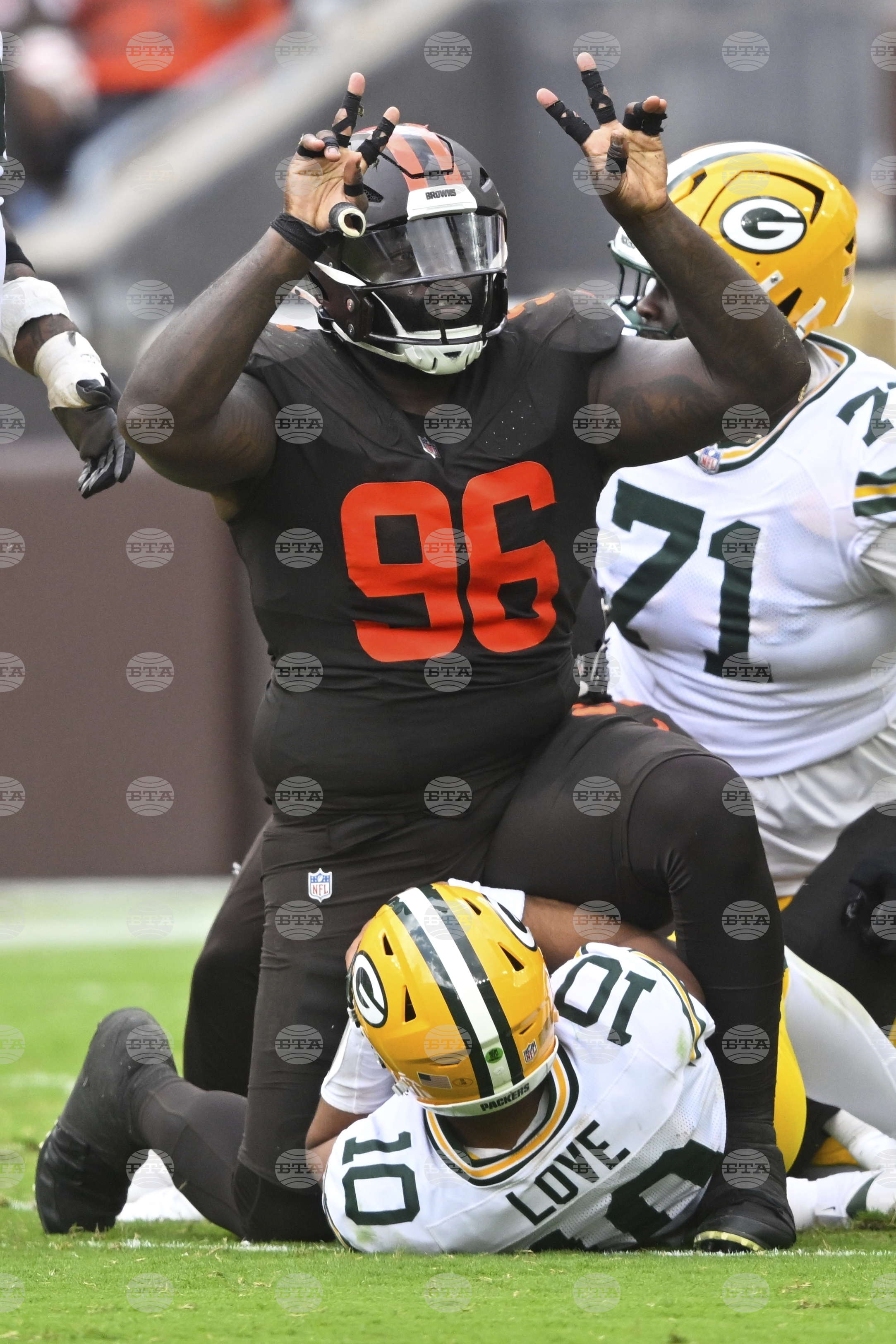 Packers Browns Football