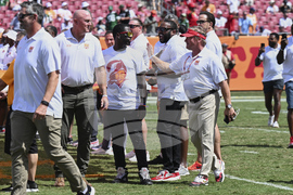 Jets Buccaneers Football