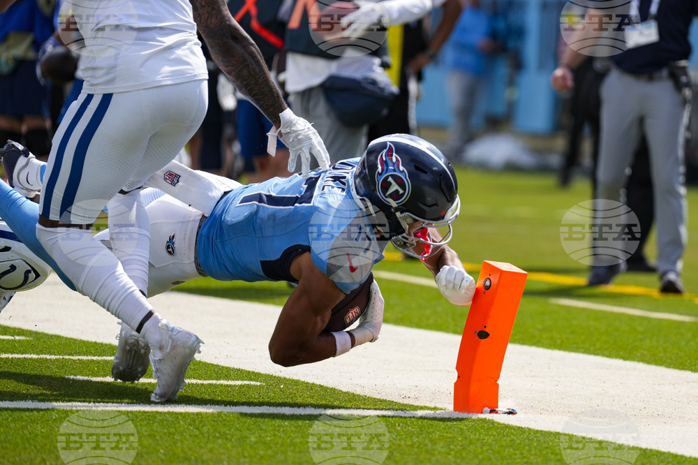 Colts Titans Football