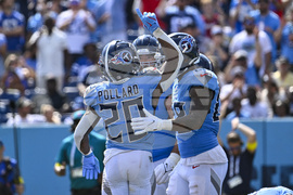 Colts Titans Football