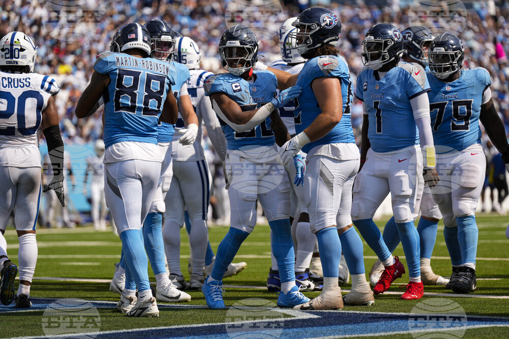 Colts Titans Football