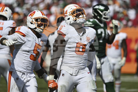 Jets Buccaneers Football