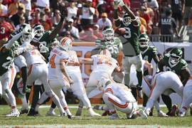 APTOPIX Jets Buccaneers Football