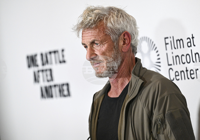 Срещу хонорар от 1 долар Шон Пен се снима във филм за войната в Украйна – „Войната през погледа на животните“ 