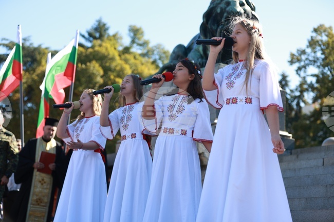 Bulgaria Celebrates 117th Anniversary of Independence Day