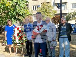 Националният литературен музей почете паметта на Иван Вазов с поклонение на гроба му