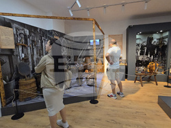 Ловеч - музей - нова зала - етнография