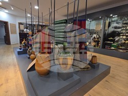 Ловеч - музей - нова зала - етнография