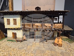 Ловеч - музей - нова зала - етнография