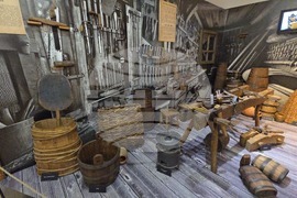 Ловеч - музей - нова зала - етнография