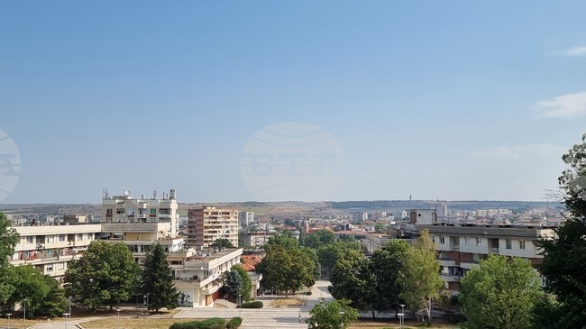 В Бюрото по труда в Плевен са сключени девет договора с кандидати по проект „Избирам България – Компонент 1“