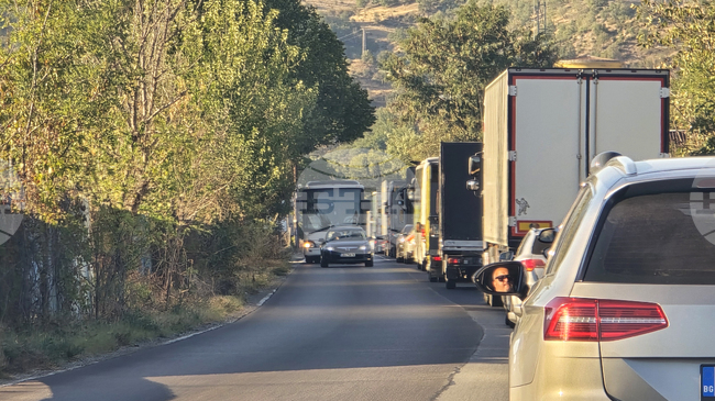 Завърши ремонтът на настилката на път I-1 през Кресненското дефиле 