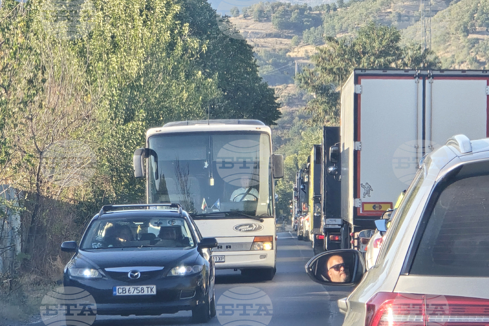 Заради ремонтни дейности ще бъде въведена временна организация на движението по автомагистрала „Струма“