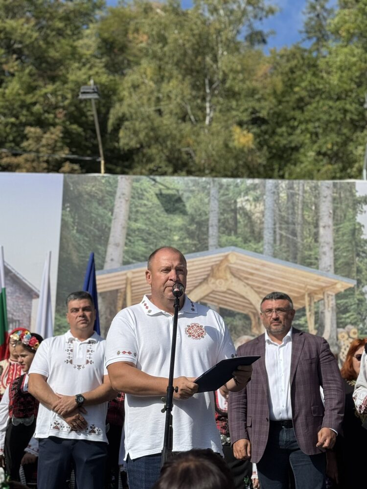 Община Костенец: Костенец даде старт на празничната програма по случай Празника на Костенец