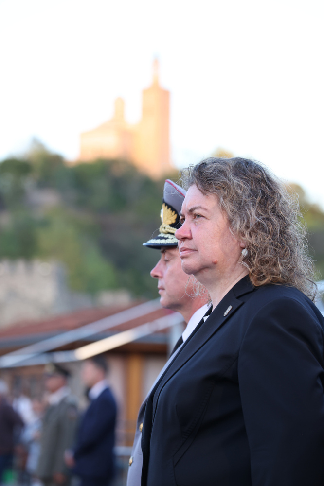 С акта на Независимостта една от най-старите държави в Европа отново се появява на световната политическа карта като самостоятелна и независима държава, каза Наталия Киселова на тържествената заря проверка по повод 117 години от обявяването на Независимостта на България