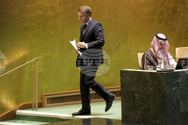 Франция е готова да допринесе за възстановяването на Газа след края на войната, каза Макрон