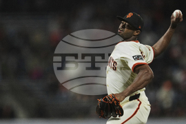 Cardinals Giants Baseball