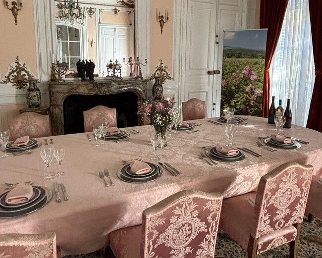 Посолството на България в Париж бе част от инициативата „Отворени врати“, организирана във Франция по повод Европейските дни на наследството