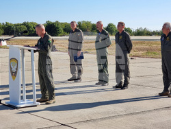 Aвиобаза "Безмер" - Военновъздушни сили - учение