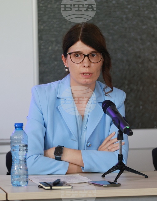 В областта на висшето образование са планирани малко над 516 милиона лева по мерките от висше образование към заетост