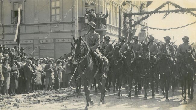 Регионална библиотека „Дора Габе“ – Добрич: Дигитална библиотека обогатена с ценни фотографии от Възвръщането на Южна Добруджа 1940 г.