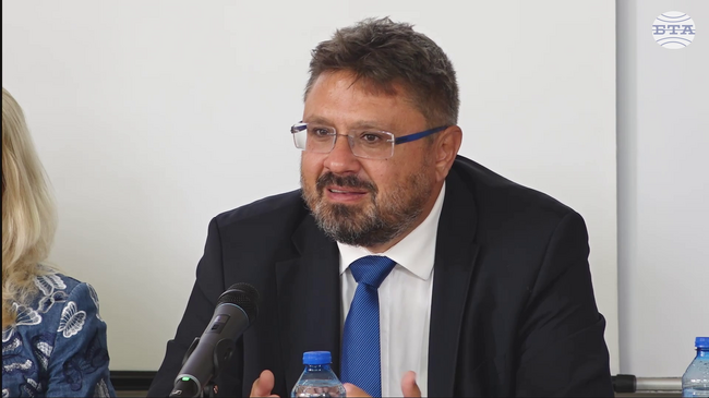 Генералният директор на БТА Кирил Вълчев представи целите в заключителния хакатон от проекта „Европа на Балканите: Заедно чрез знание“