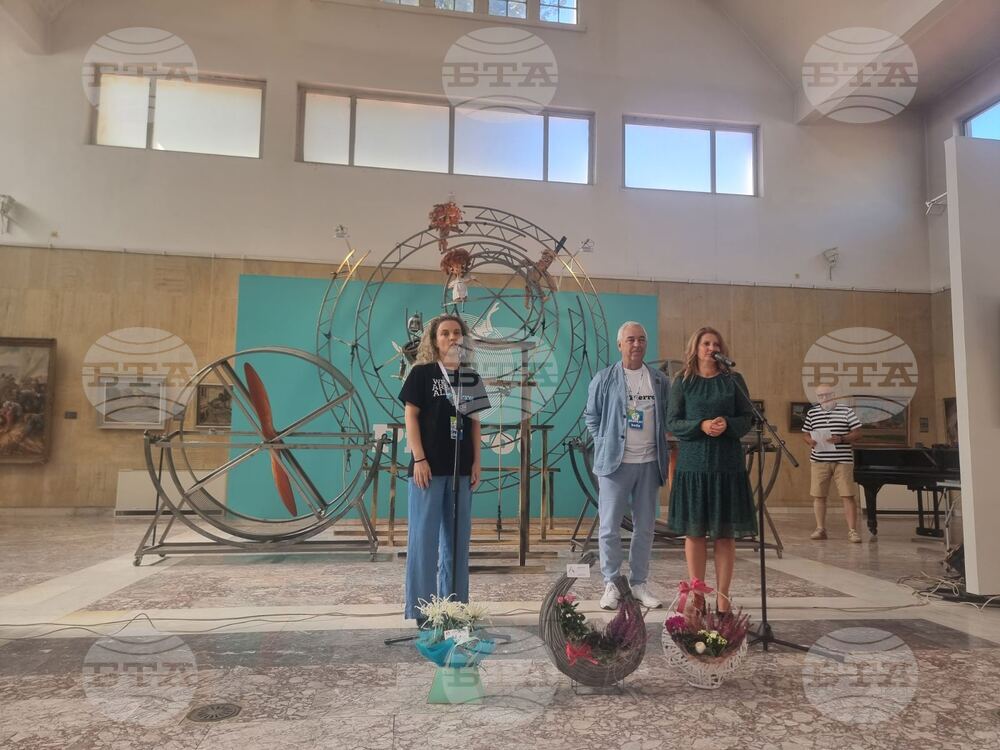 "Пиеро" е любов, каза на откриването на XIV Международен куклено-театрален фестивал в Стара Загора зам.-кметът Милена Желева