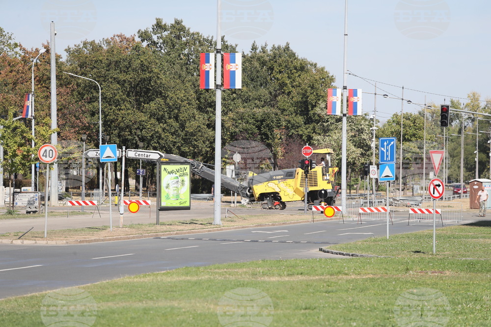 В Белград ремонтират улици и булеварди, чиято настилка беше повредена по време на военния парад
